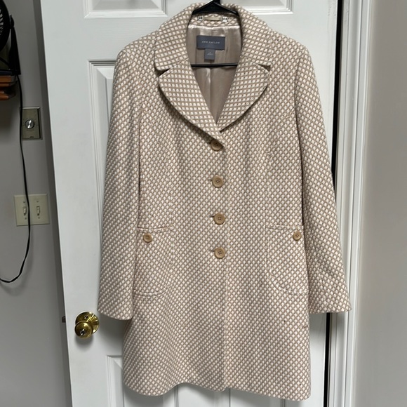 Ann Taylor Jackets & Blazers - Ann Taylor coat knee keneth beige/cream Size 12